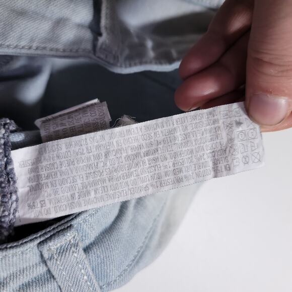 Forever21 Classic High Rise Cuffed Light Wash Denim Short Shorts Size 28 Boho - Picture 7 of 11